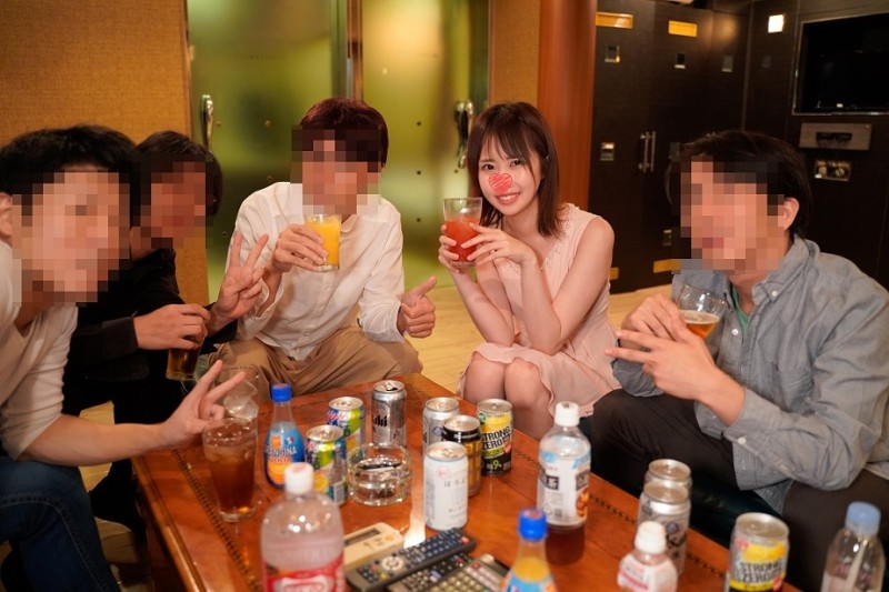 FC2-PPV-1212917 – [Pickup Leak / Scheduled to be Deleted] 2019's Last Super Premiere Ao 4th Year University Taki Miki (22) We Turned Together W T ●● Job Offer Miss Gaku 201 [Demon Premier]