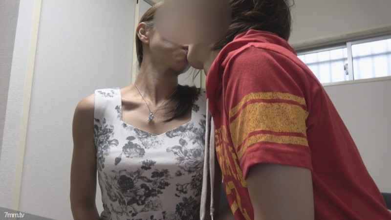 FC2-PPV-702900 – -PPV 702900 [Personal shooting] Ayako 39 years old, rental wife, a young species of other sticks spun to a dignified wife rented from her husband