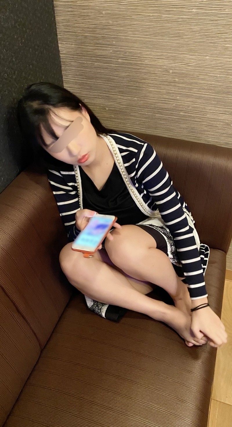 FC2-PPV-1363114 – A G-cup busty student is freaking out → the result of continuous shooting… (36 minutes)