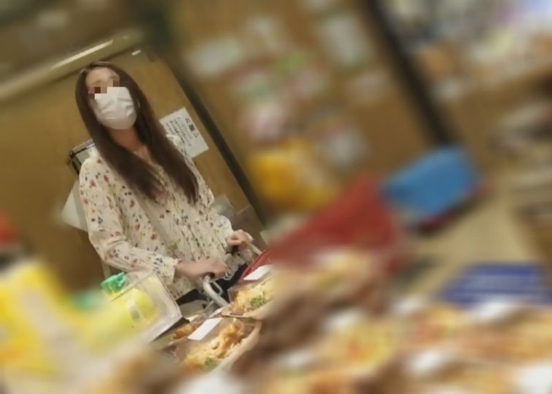 FC2-PPV-2477398 – Second visit [Individual] Visiting the beauty witch of the company housing wife at home after shopping.  – Before her husband comes home, she sucks other people's juice into her vagina with another person's stick and impregnate