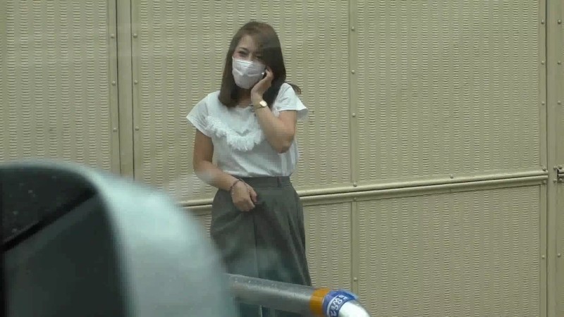 FC2-PPV-1374196 – [Appearance/NTR] A beautiful young wife cheating on her husband with perverted play in the middle of the day while her husband is at work, masturbating secretly so as not to be caught outdoors [Individual shooting/Uncensored] Benefits av