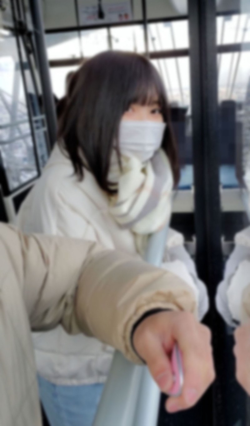 FC2-PPV-3175827 – [Appearance] * Limited time 15000 → 9800 (current) J ○ Yume-chan.  – Travel date during winter vacation.  – She is bullied with a toy outdoors and exposed play.  – At the end she gives a large amount of vaginal cum shot to her pink pussy