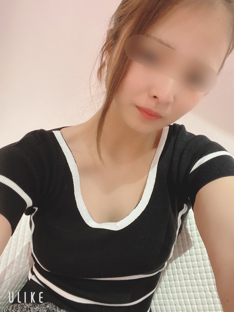 FC2-PPV-1417427 – *Limited Succeeded in persuading Shinjuku's No. 1 hostess club.  – (41 minutes)