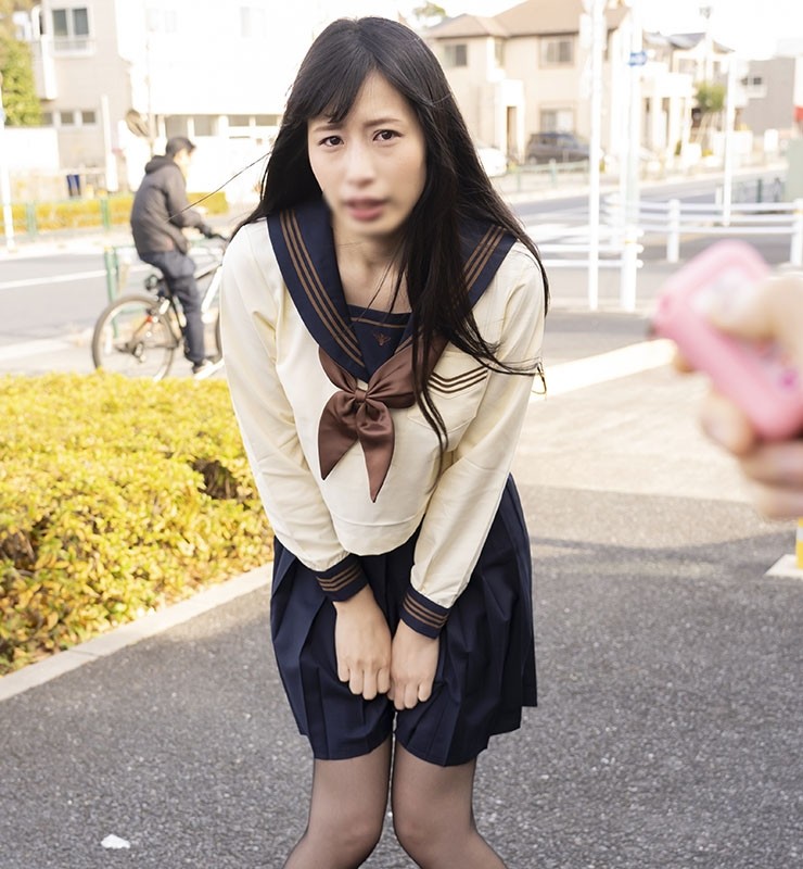 FC2-PPV-2937022 – [Sailor suit remote control] When I put a remote control on a black stocking J type with slender legs on the road, it crumbled and crumbled down.