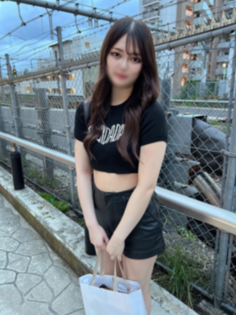 FC2-PPV-3645126 – [Uncensored] "It's a commemoration of graduating from virginity."  – Brought in with Nampa and vaginal cum shot!  – A female hole like an iceberg is taught with a middle-aged cock, and a pussy with outstanding sensitivity